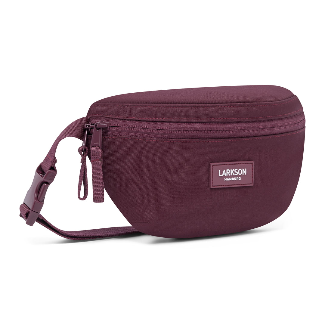 LARKSON Bauchtasche Finn in Beerenfarbe mit Reißverschluss und verstellbarem Gürtel