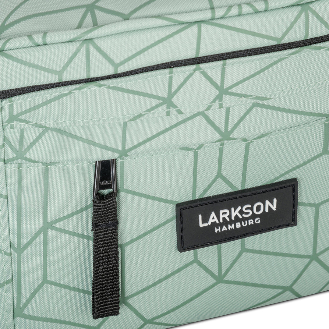 Mintgrüne, gemusterte Bauchtasche 'Ole' von Larkson Hamburg mit schwarzem Reißverschluss und Logo
