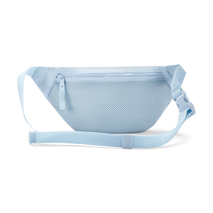 LARKSON Bauchtasche Ole in Eisblau mit Netzmaterial und verstellbarem Gurt
