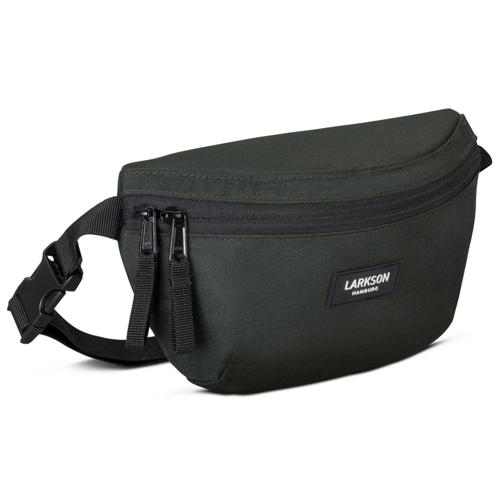 Grüne Bauchtasche Finn von Larkson mit zwei Reißverschlüssen und Logoaufnäher