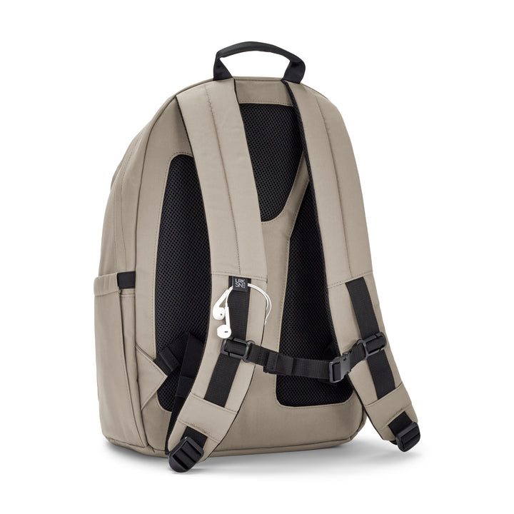 Rucksack No 3 Advanced von LARKSON in grauem Ton mit gepolsterten, verstellbaren Trägern und Brustgurt