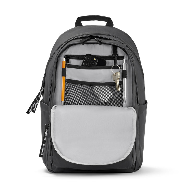 Anthrazitfarbener Rucksack No 3 Advanced mit organisiertem Innenfach mit Stiften, Schlüssel und Smartphone