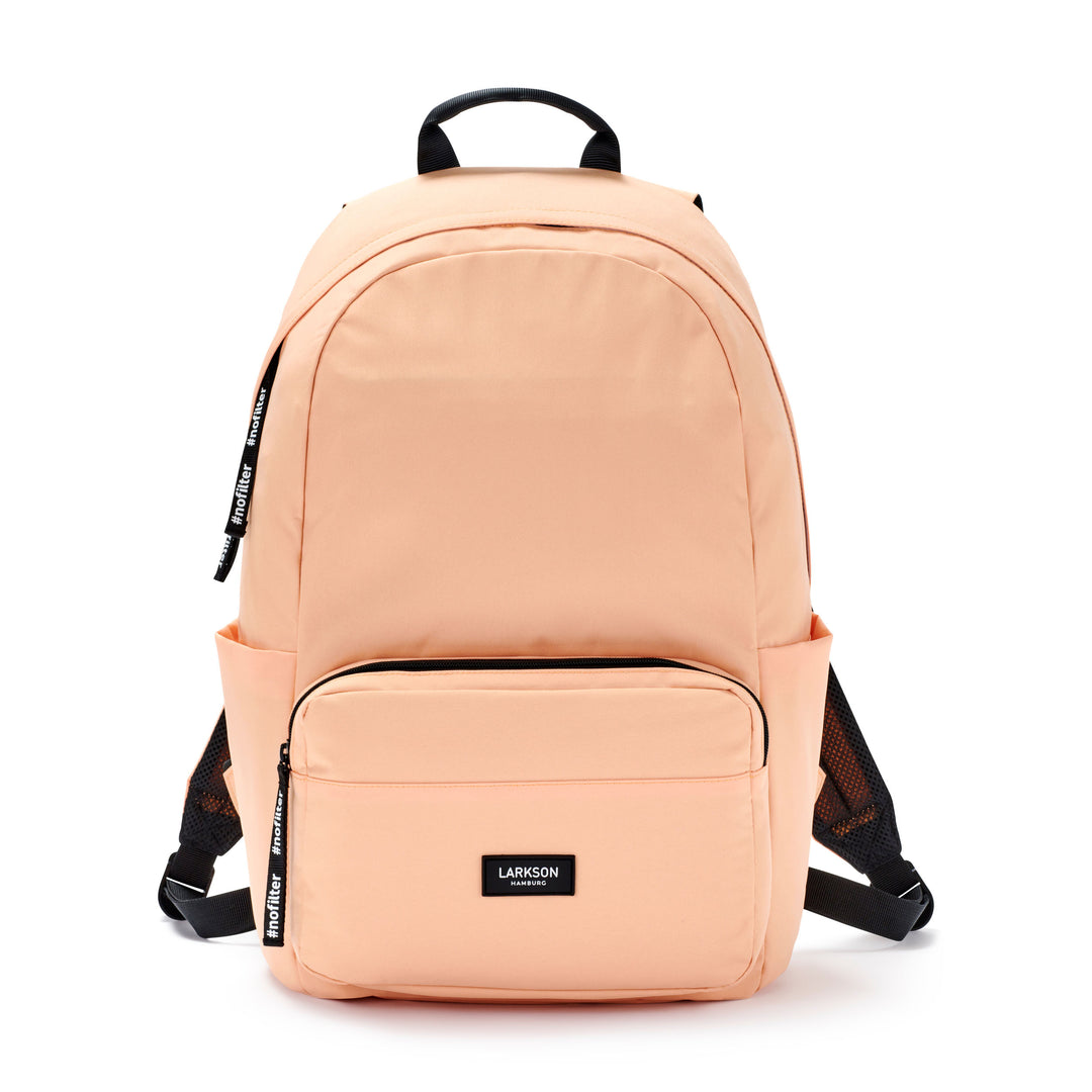 Pfirsichfarbener Schulrucksack Rucksack No 3 von Larkson mit schwarzem Label und Seitentaschen