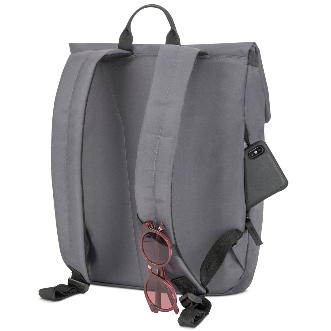 Grauer Damenrucksack 'Rucksack Ronja' mit gepolsterten Trägern, Seitentasche mit Handy und Brille an einem Schulterriemen