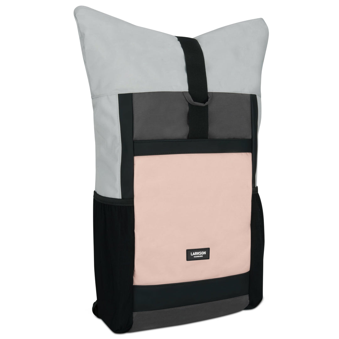Rolltop Rucksack No 2 von LARKSON in Grau, Schwarz und Beige mit Fronttasche und Logo
