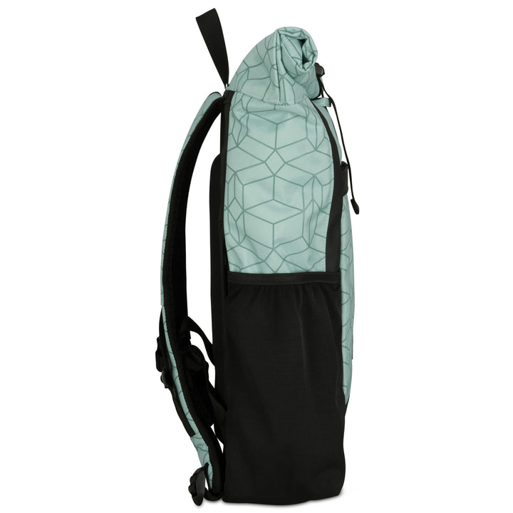 Rolltop Rucksack No 2 von LARKSON in Mintgrün mit geometrischem Muster und seitlicher schwarzer Netztasche