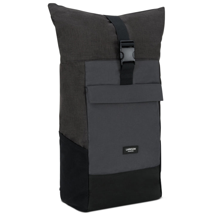Schwarz-grau Rolltop Rucksack No 4 von LARKSON mit Schnallenverschluss und Fronttasche