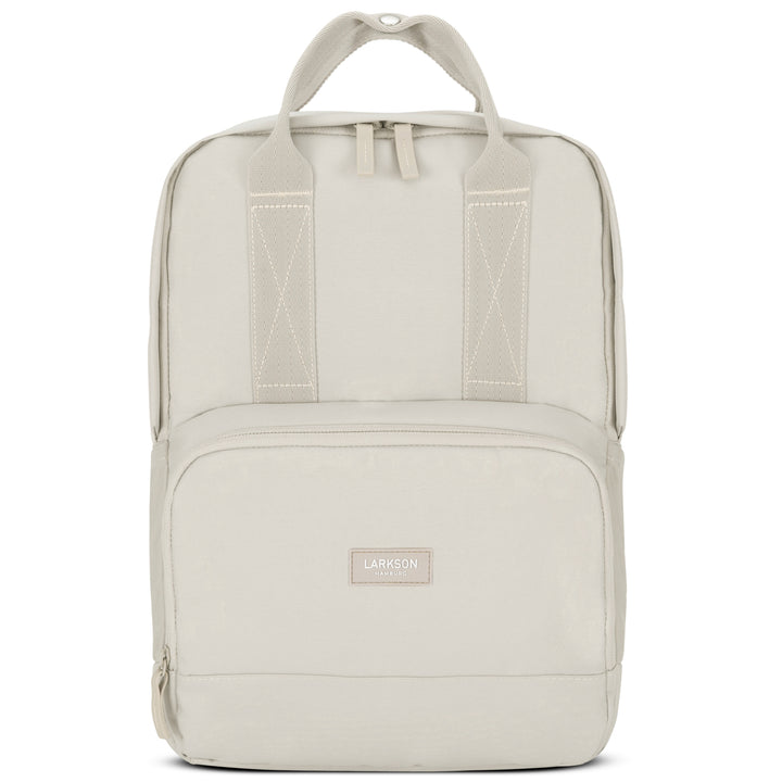 Beiger LARKSON Rucksack No 6 mit Fronttasche und robusten Tragegriffen