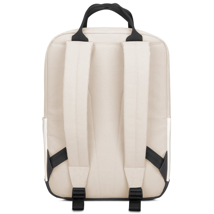 Rucksack No 6 von LARKSON in beige und grau, Rückseite mit gepolsterten, verstellbaren Schultergurten und Tragegriff