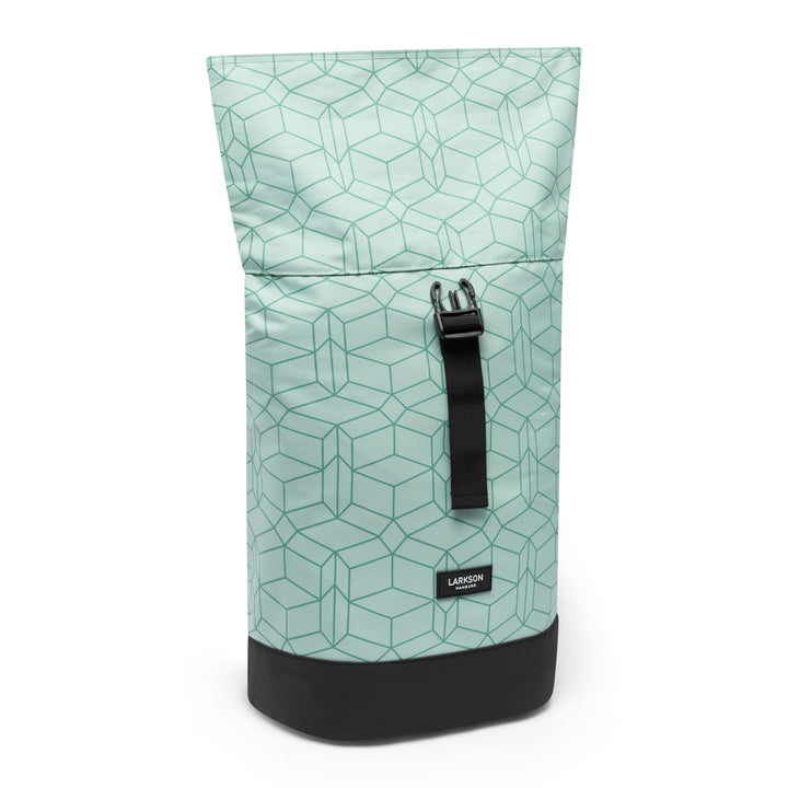 Rolltop Rucksack Janne Small in Mint mit geometrischem Muster und schwarzem Verschluss von LARKSON