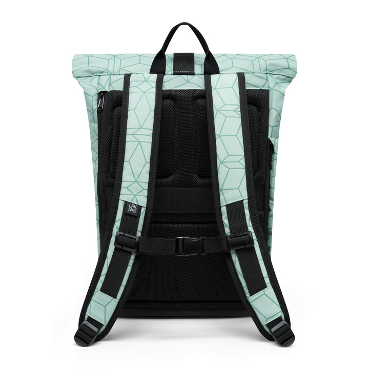 Rückseite des Rolltop-Rucksacks Janne Small in Mint mit geometrischem Muster und verstellbaren gepolsterten Trägern
