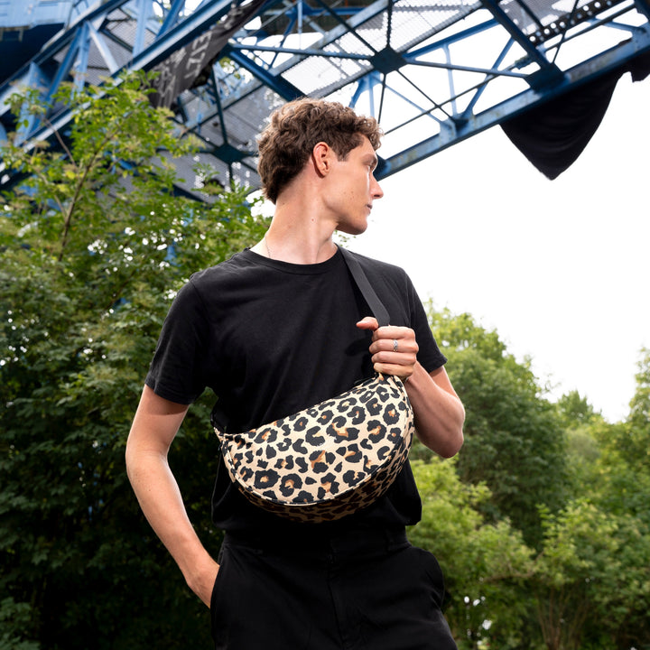 Half Moon Bag Solveig Medium