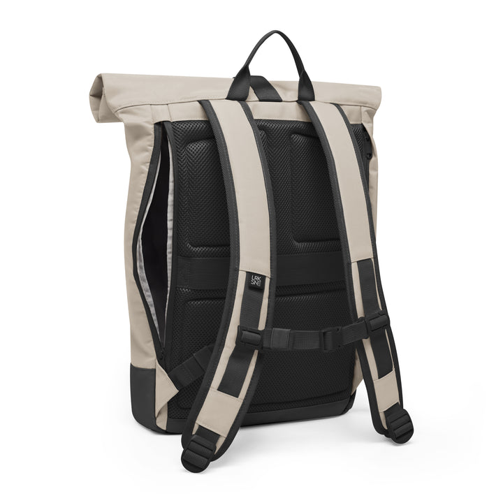 LARKSON Rolltop Rucksack Janne in Sand und Grau mit gepolsterten, verstellbaren Schultergurten und Rückenteil