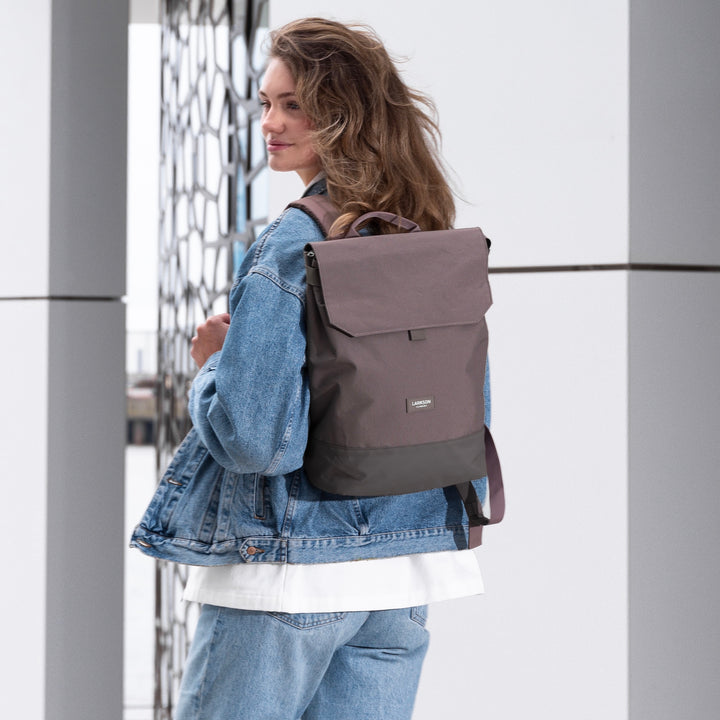 Nina's Backpack
