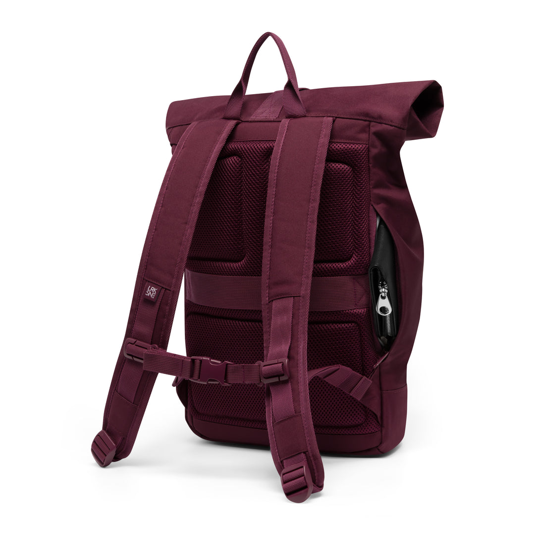 Rolltop Rucksack Janne Small in Beerentönung, gepolsterte Rückenlehne und Schultergurte, verstellbarer Brustgurt