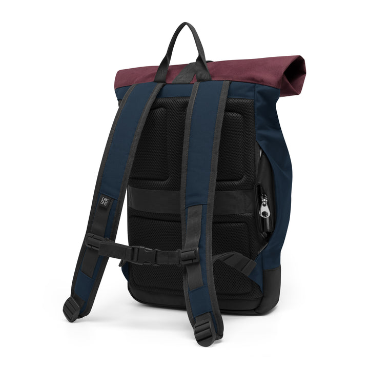 Rolltop Rucksack Janne Small in blau und berry mit gepolsterten Trägern und Rückenpartie