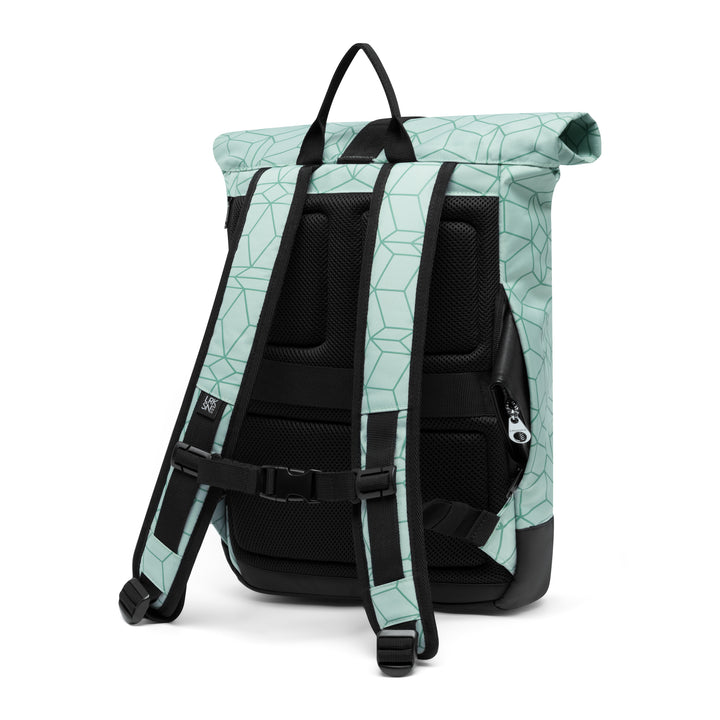 Rolltop Rucksack Janne Small in Mint mit geometrischem Muster, gepolsterte Rückenpartie und verstellbare Schultergurte