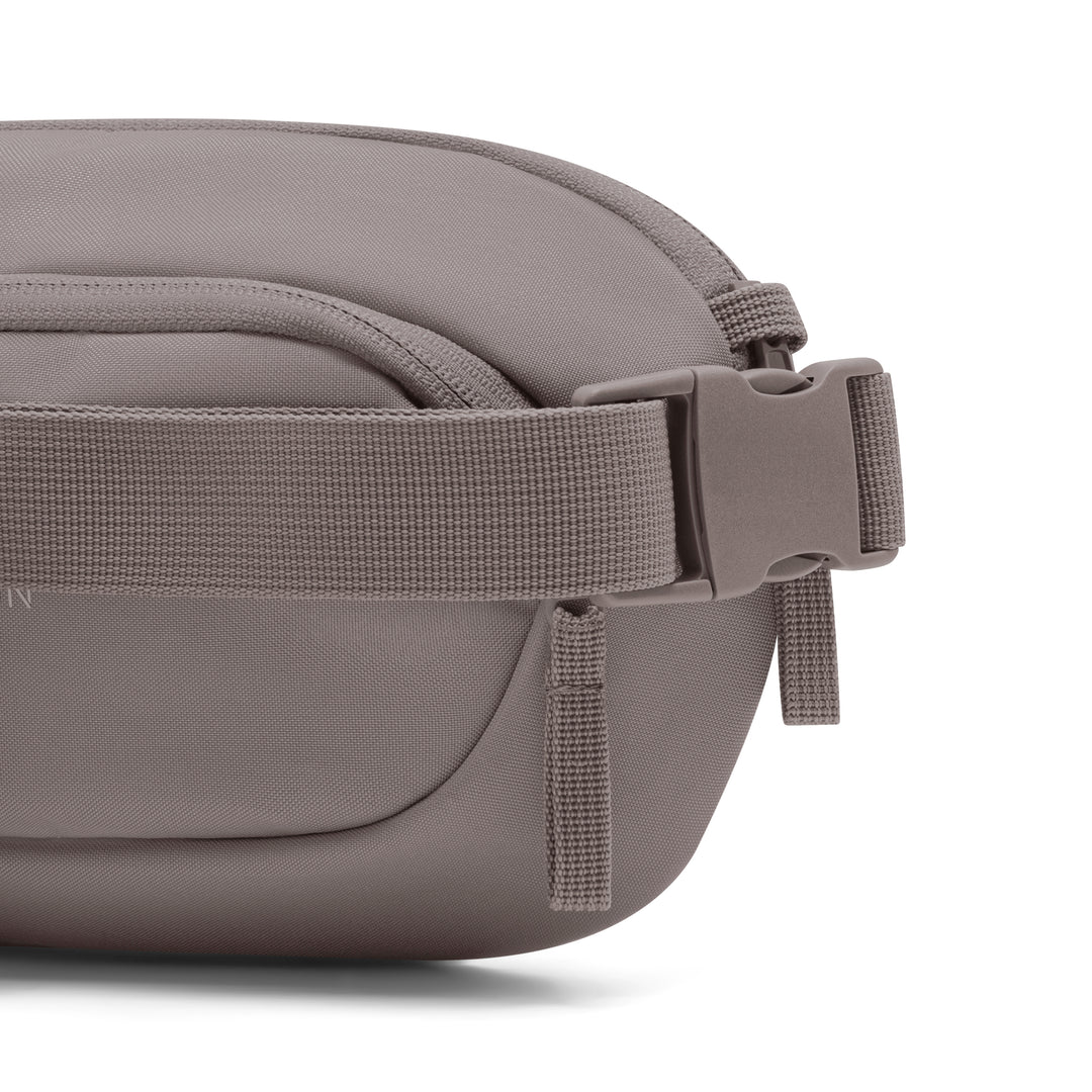 Sling Bag Helge Large
